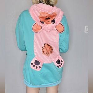 BRAND NEW! Green sweater with bear design in the back